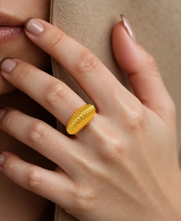 Golden Harmony Ribbed Open-Ended Ring